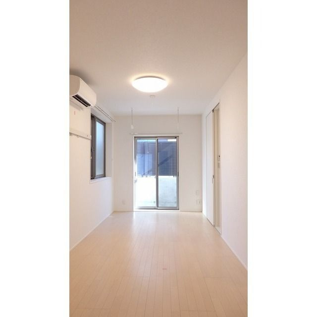 ＳＩＬＶＥＲＡＤＯ　ＰＲＡｉＲｉＥの洋室