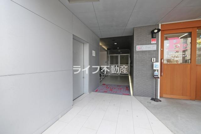 アウラ新深江のエントランス|建物の内部です