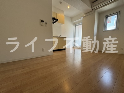 アウラ新深江の居間・リビング|使いやすい居間です