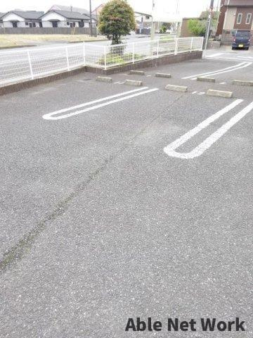 サンライト若松Ⅱの駐車場|駐車場