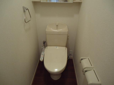 【トイレ】 | ラ. シャンテ | シャワー付トイレ