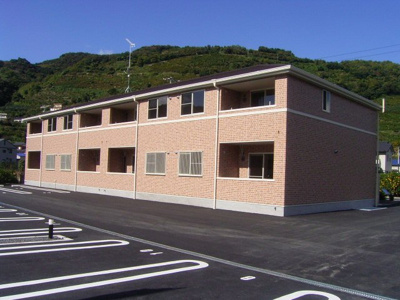 【外観】 | ラ. シャンテ | 外観写真（昼）