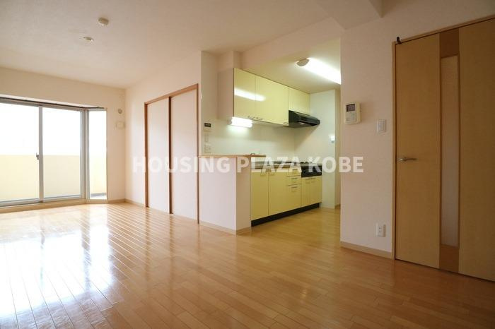 リュイール桃山台の居間・リビング