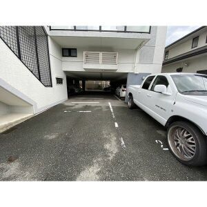 QUATTROのエントランス