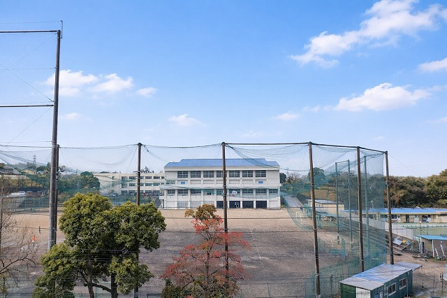 【展望】 | 茶売団地4号棟（C-7）