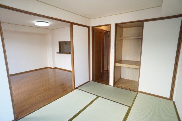 エスポワールの和室