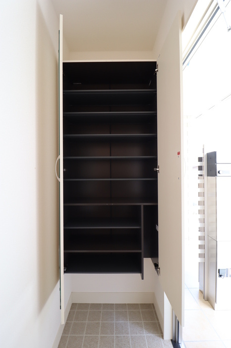 シャルム　B棟の玄関