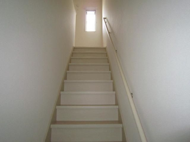 メイプルコートＢの玄関