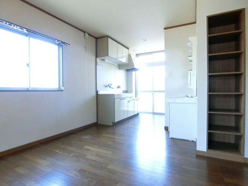 三笠フラッツの居間・リビング