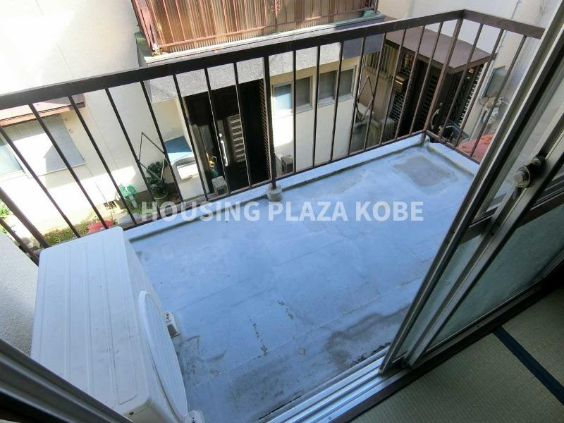 高丸７丁目貸家のバルコニー