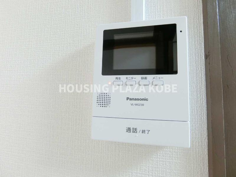 高丸７丁目貸家のセキュリティ|TVモニターホン設置済みです