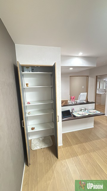 風とみどりのカシェット 響 - HIBIKIの内装