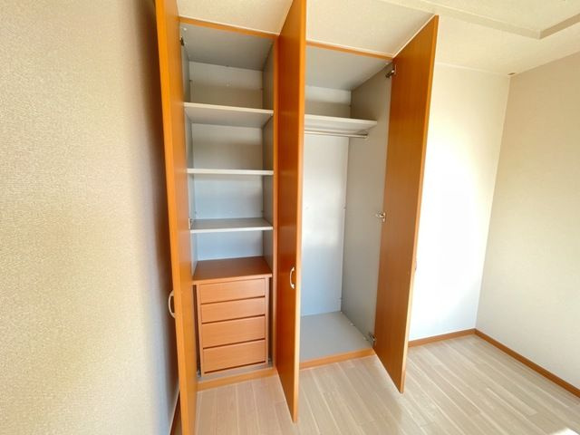 リビュール・エスポアＡの収納