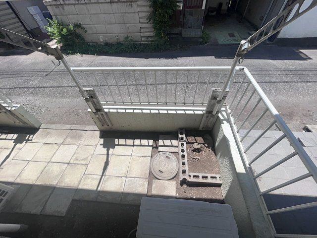 コスモス・ハウスのバルコニー