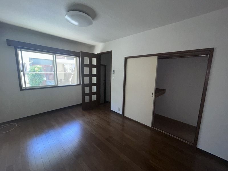 コスモス・ハウスの内装