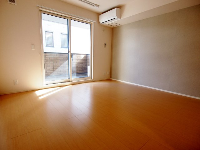 セジュール桃山の居間・リビング