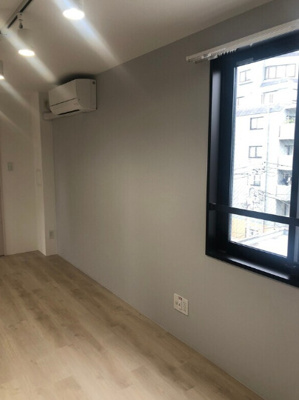 【内装】 | SUN VALLEY 日本橋永代通り