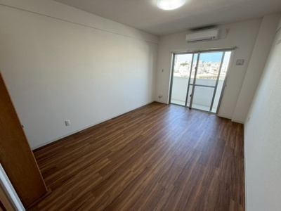 【洋室】 | ヴィアレ三原（ＴＹ） | ※603号室の写真です　現状優先になります