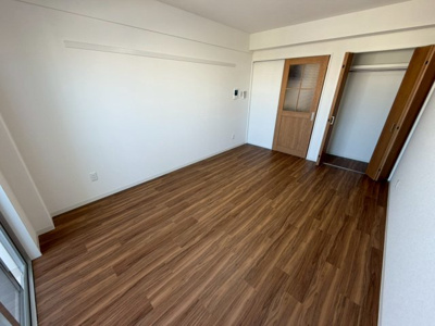 【洋室】 | ヴィアレ三原（ＴＹ） | ※603号室の写真です　現状優先になります