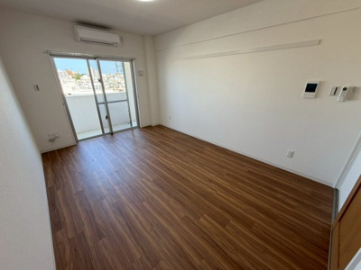 【洋室】 | ヴィアレ三原（ＴＹ） | ※603号室の写真です　現状優先になります