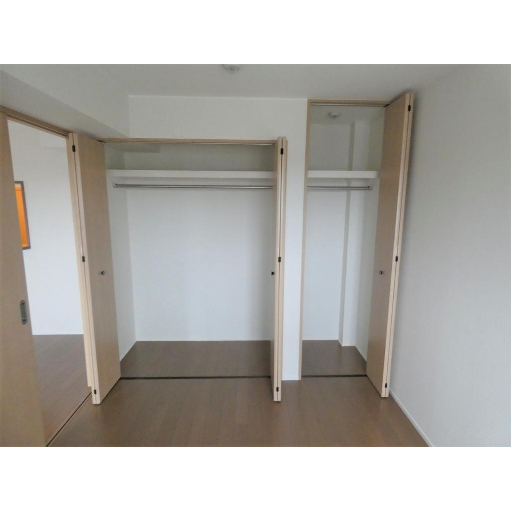 カーサ・ファミリオの収納|別部屋の写真です