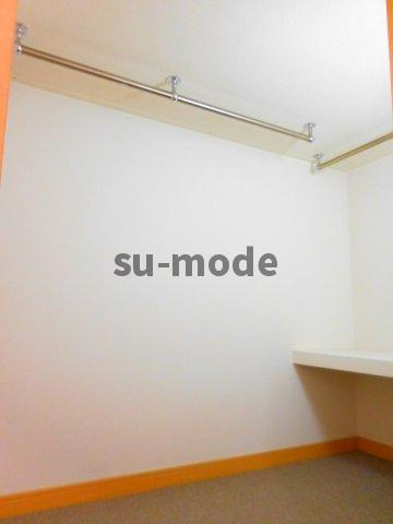 リブラレジデンス茨木の収納