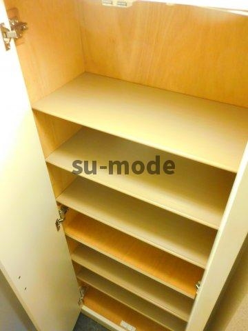 リブラレジデンス茨木の収納