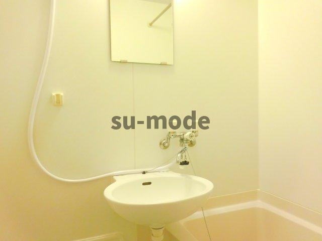 リブラレジデンス茨木の洗面所