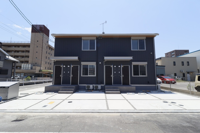 アスクレオの駐車場