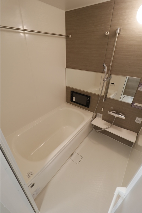 アスクレオの浴室