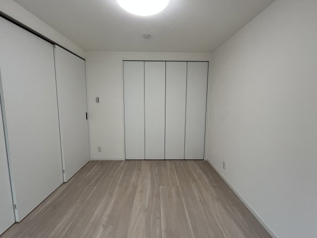 ドルフ青葉台３号棟の洋室|洋室３