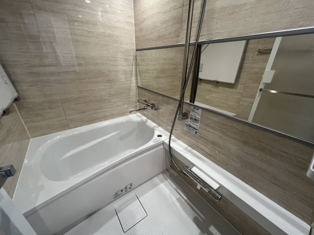 ドルフ青葉台３号棟の浴室|ユニットバス