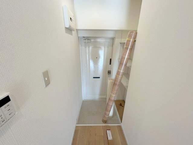 クレール上新庄の玄関