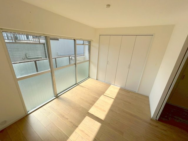 クレール上新庄の居間・リビング