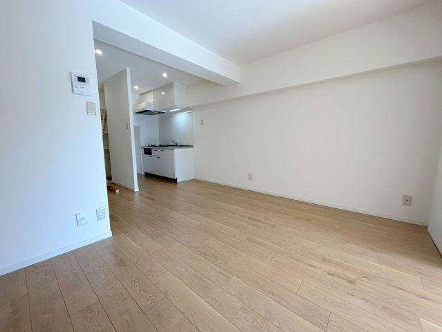 クレール上新庄の居間・リビング