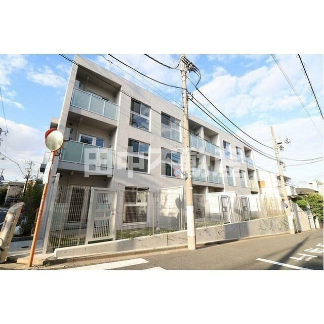 プレディアコート代々木上原の外観