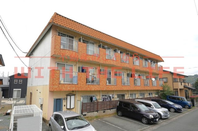 高良山ハイツ【キャッシュバック対象物件】の外観|おしゃれな外観です