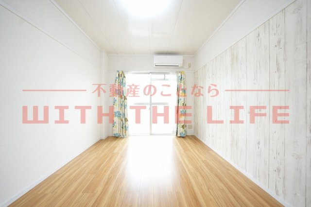 高良山ハイツ【キャッシュバック対象物件】の洋室|ゆったりした洋室です