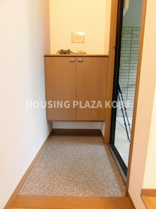 シャルマンコートの玄関