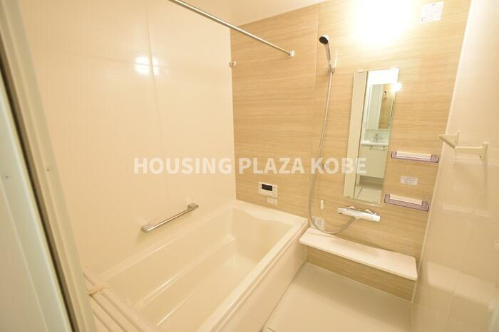 イルソラーレ須磨の浴室