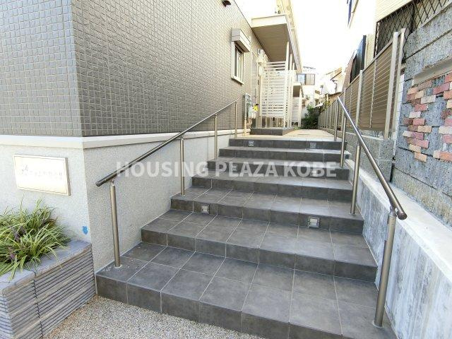 キャム月見山Ⅱのエントランス