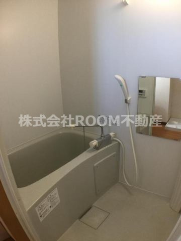 ソレイユコートの浴室