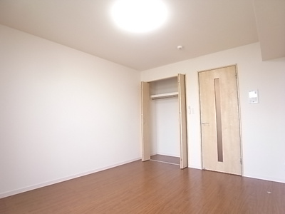  | リブリ・エミネンス大久保