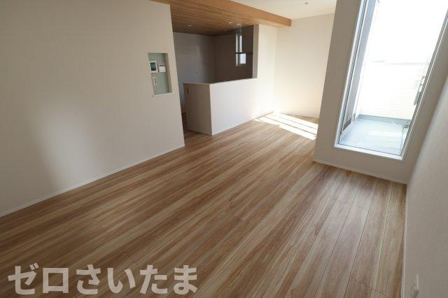 《仲介手数料無料》浦和区木崎４丁目25-6新築一戸建てイデアーレの居間・リビング