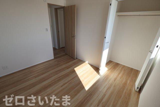 《仲介手数料無料》浦和区木崎４丁目25-6新築一戸建てイデアーレの洋室