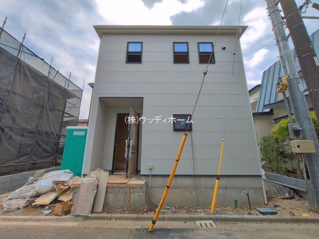 越谷市弥十郎　新築一戸建ての外観