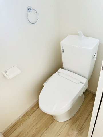 静岡市　駿河区　豊田　新築住宅　①号棟　３LDKの前面道路含む現地写真