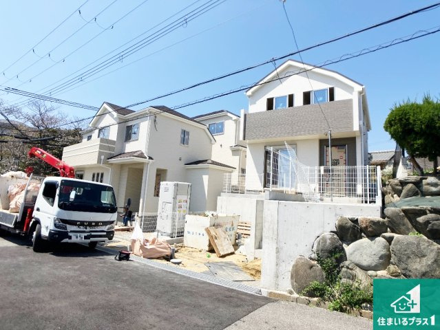 神戸市垂水区南多聞台　新築一戸建ての外観|現在の進捗状況です！順調に作業進行中、完成が待ち遠しいです！詳細の間取り等、お気軽にお問い合わせください！