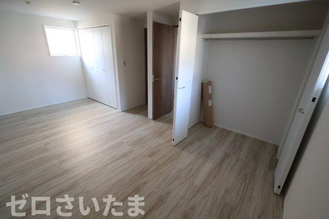 《仲介手数料無料》浦和区木崎４丁目25-6新築一戸建てイデアーレの洋室
