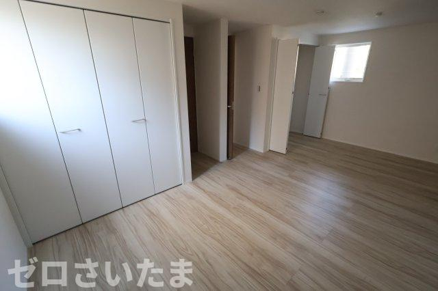 《仲介手数料無料》浦和区木崎４丁目25-6新築一戸建てイデアーレの洋室
